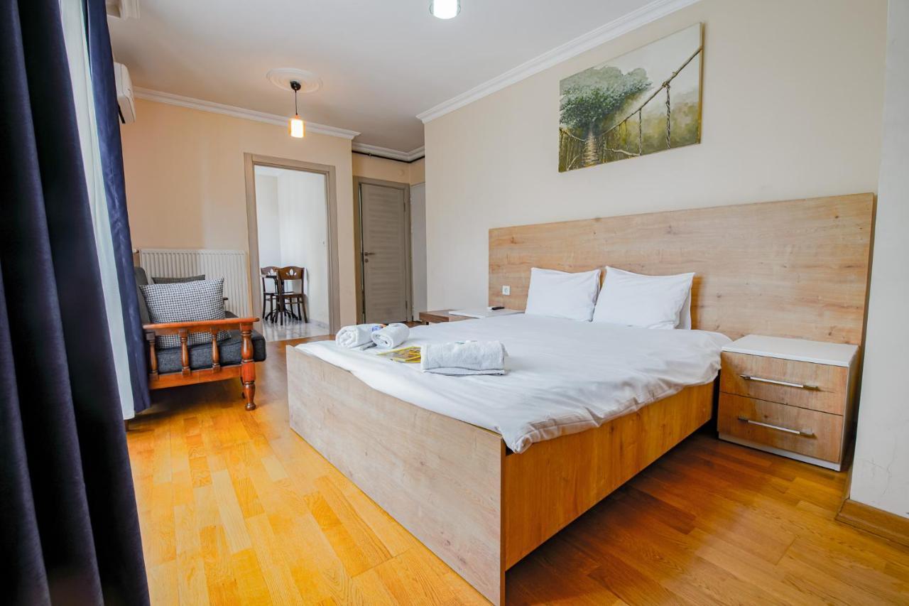 Mitani Suites Istanboel Buitenkant foto